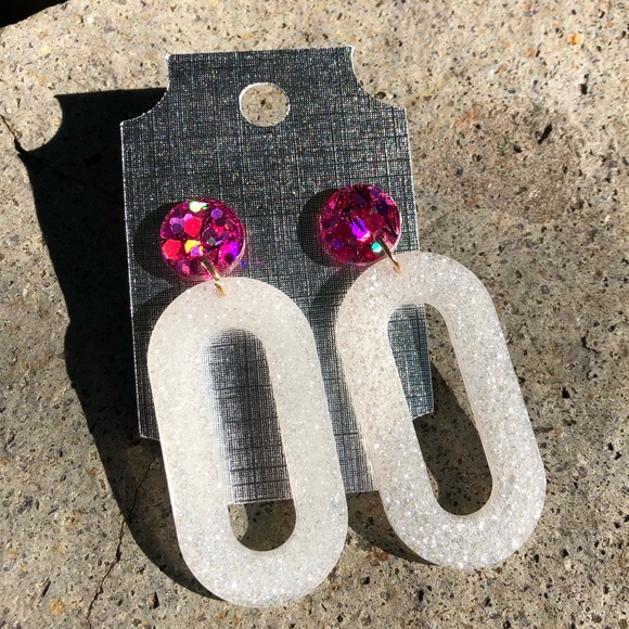 Pink and white glittery/sparkly geometric earrings - Picture 1 of 3